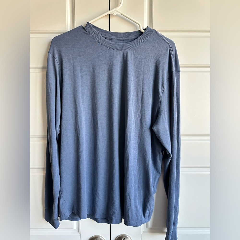 Women’s size Small Oversized Nike shirt